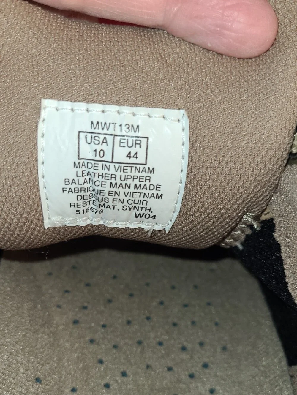 Rockport World Tour Classic Men's Size 10 Sand Tan Nubuck Leather Oxford Sneaker